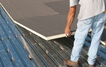 benefits of insulating Tre Pit flat roofing